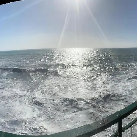 La Casa Di Samantha A Regina A Picco Sul Mare Con Piscina Appartamento Pieve Ligure