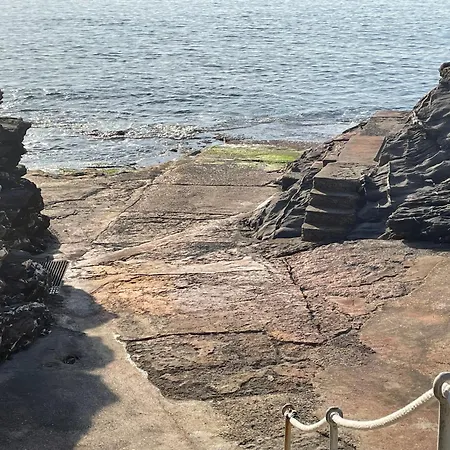 La Casa Di Samantha A Regina A Picco Sul Mare Con Piscina Lägenhet