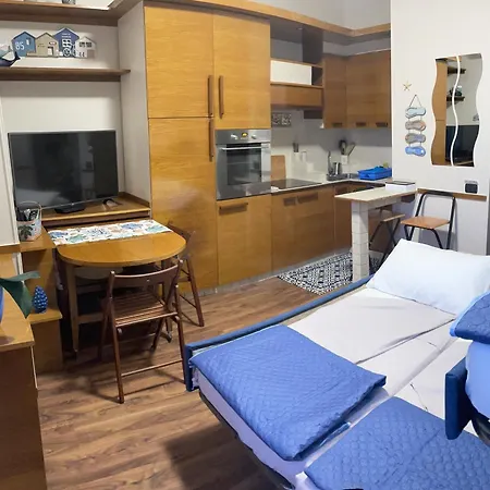 La Casa Di Samantha A Regina A Picco Sul Mare Con Piscina Pieve Ligure