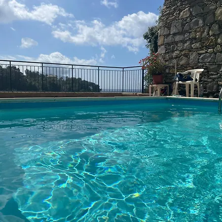 La Casa Di Samantha A Regina A Picco Sul Mare Con Piscina Lägenhet *