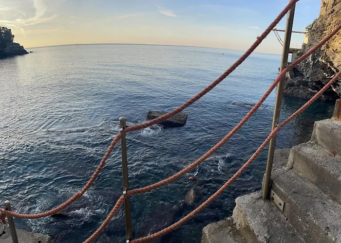 Appartamento La Casa Di Samantha A Regina A Picco Sul Mare Con Piscina Pieve Ligure