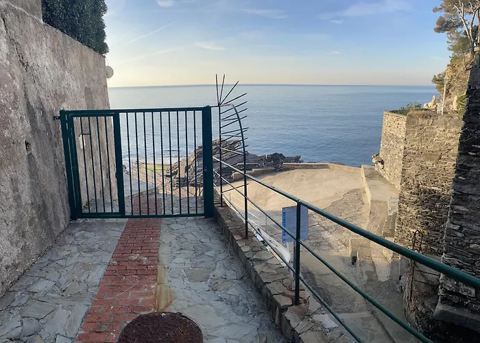 Appartamento La Casa Di Samantha A Regina A Picco Sul Mare Con Piscina Pieve Ligure