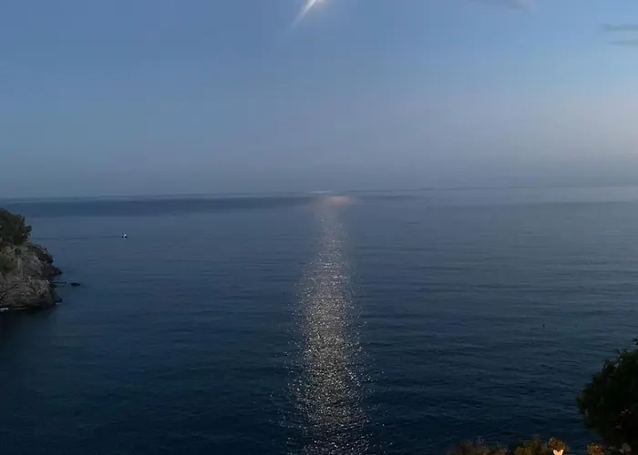 La Casa Di Samantha A Regina A Picco Sul Mare Con Piscina Lejlighed Pieve Ligure