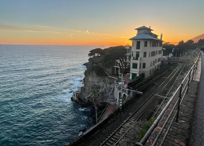 La Casa Di Samantha A Regina A Picco Sul Mare Con Piscina *