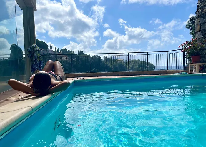 Lejlighed La Casa Di Samantha A Regina A Picco Sul Mare Con Piscina *